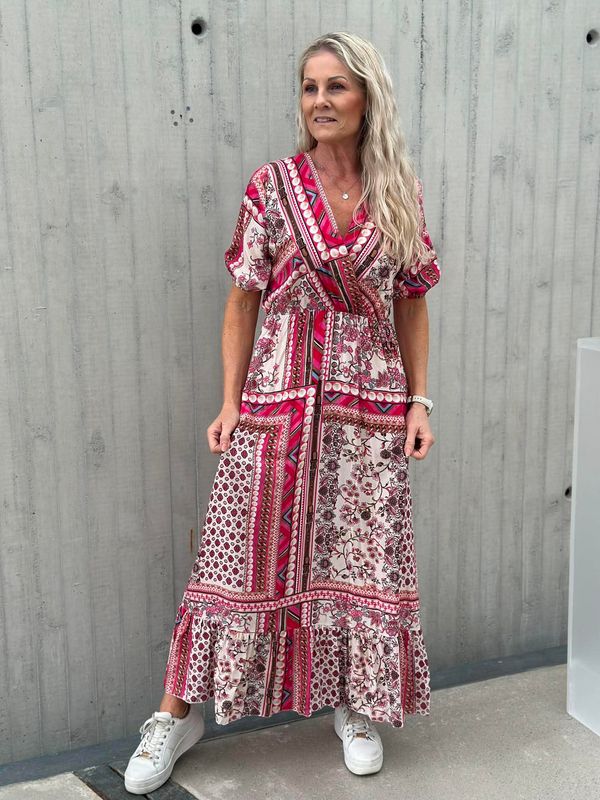 Minna Kjole Mørk Rosa
