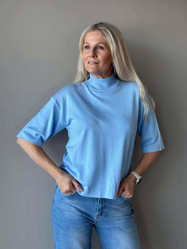 Ema Genser Lys Blå
