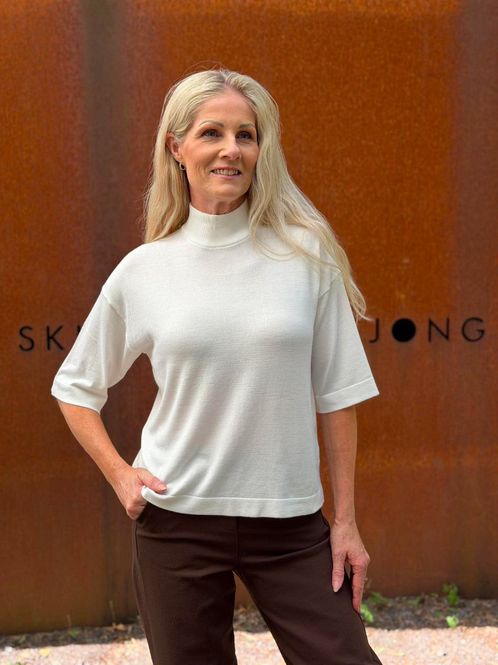 Hovedbilde Ema Genser Offwhite