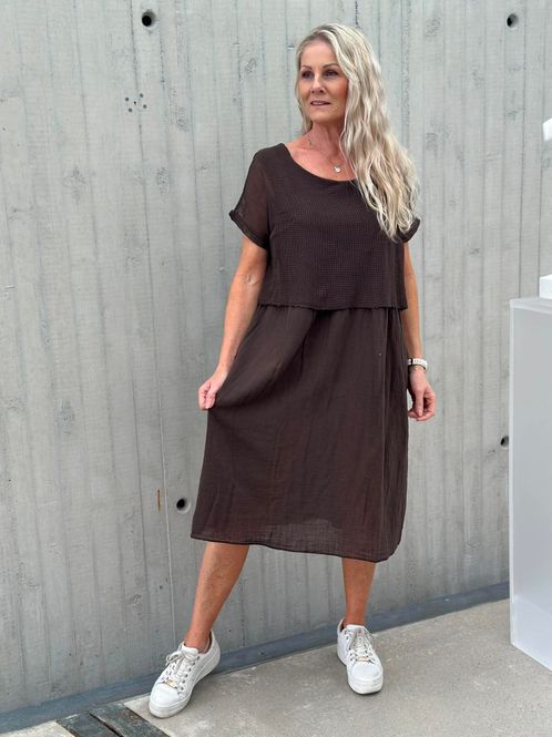 Hovedbilde Ally Kjole Brun