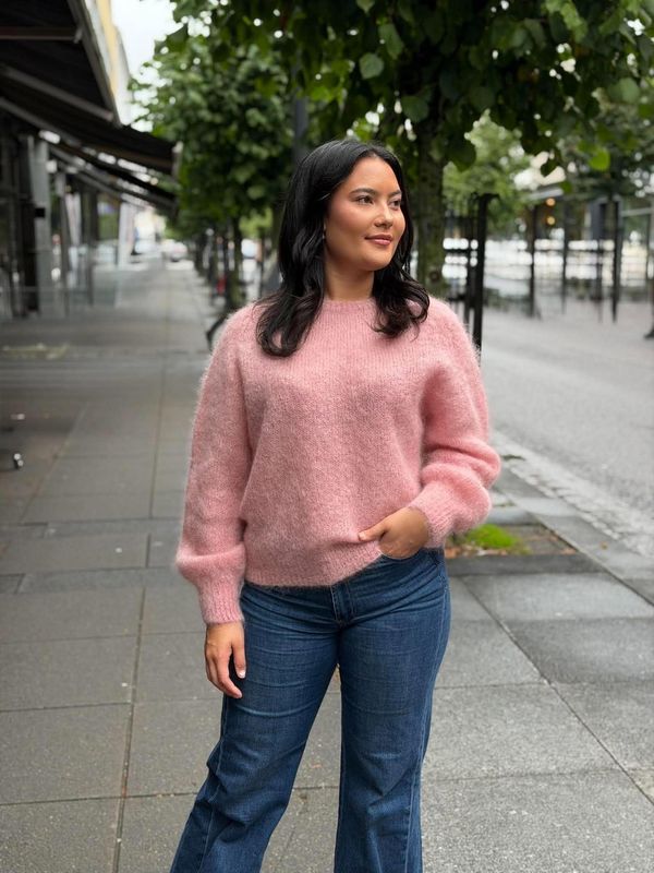 Lova Genser Lys Rosa