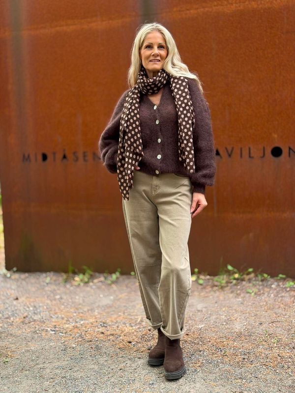 Lova Cardigan Brun