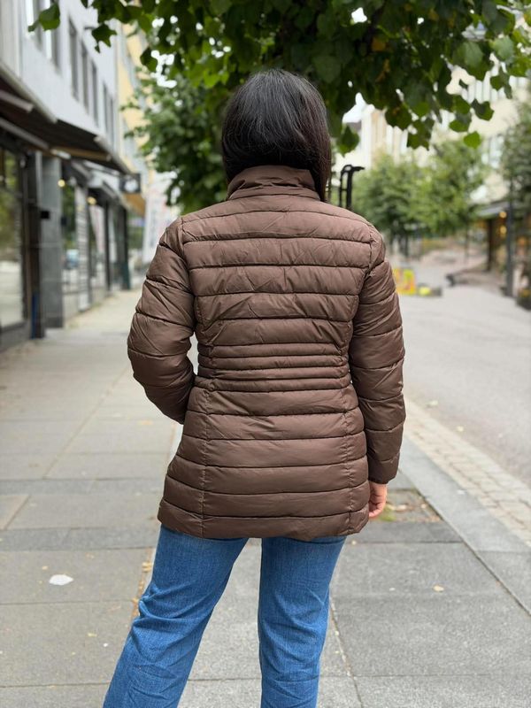 Ytterjakke #2595 Brun
